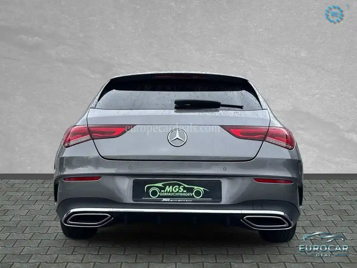 Mercedes-Benz CLA 200