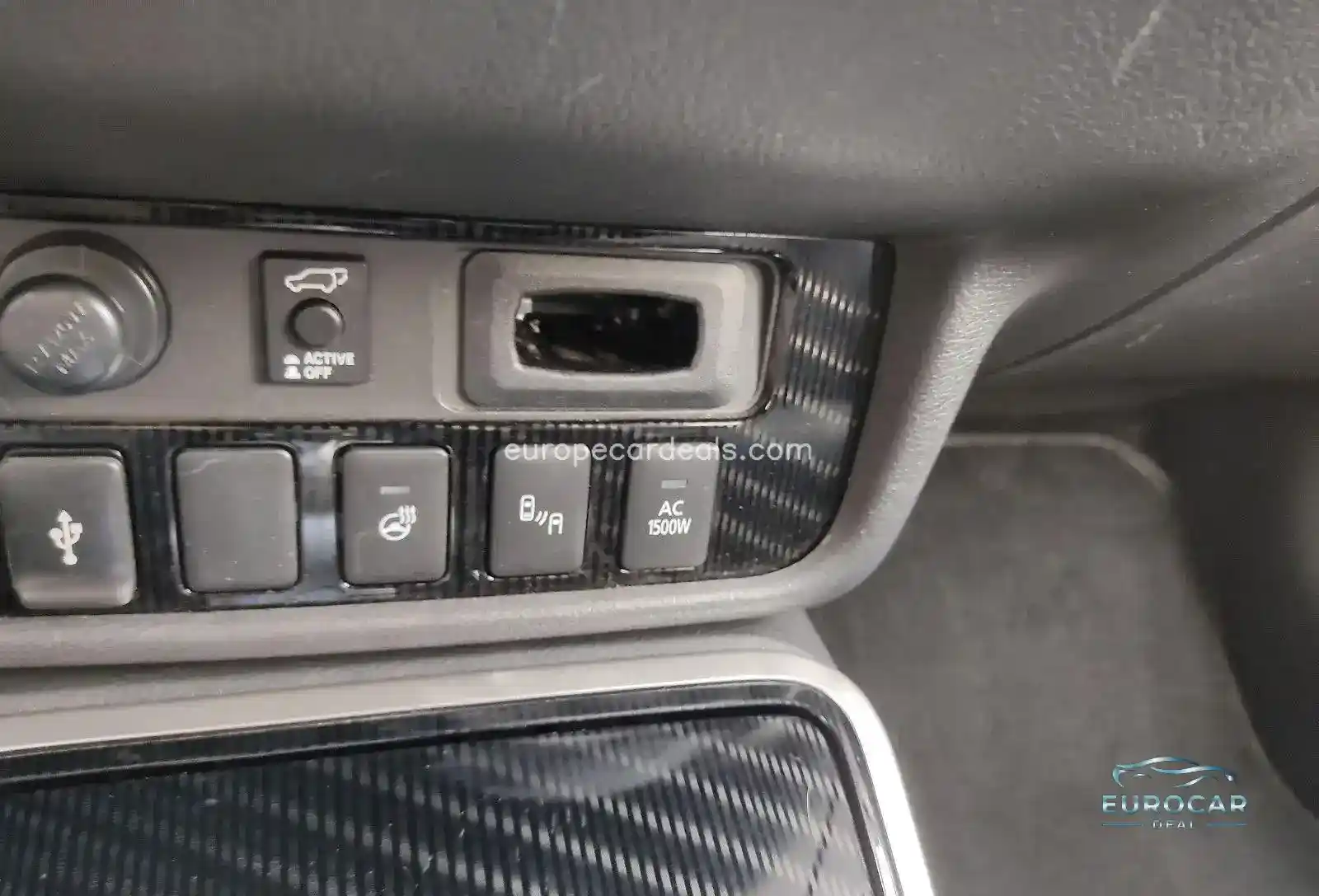 Mitsubishi Plug-in Hybrid Outlander