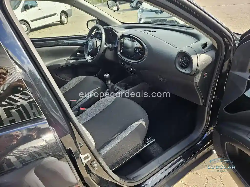 Toyota Aygo (X)