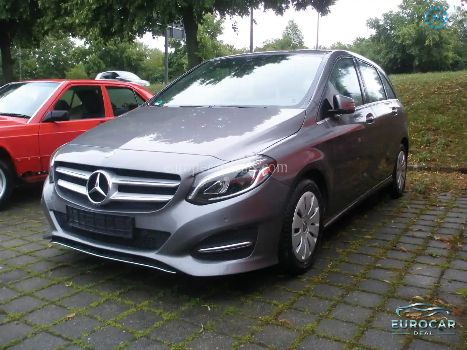 Mercedes-Benz B 200