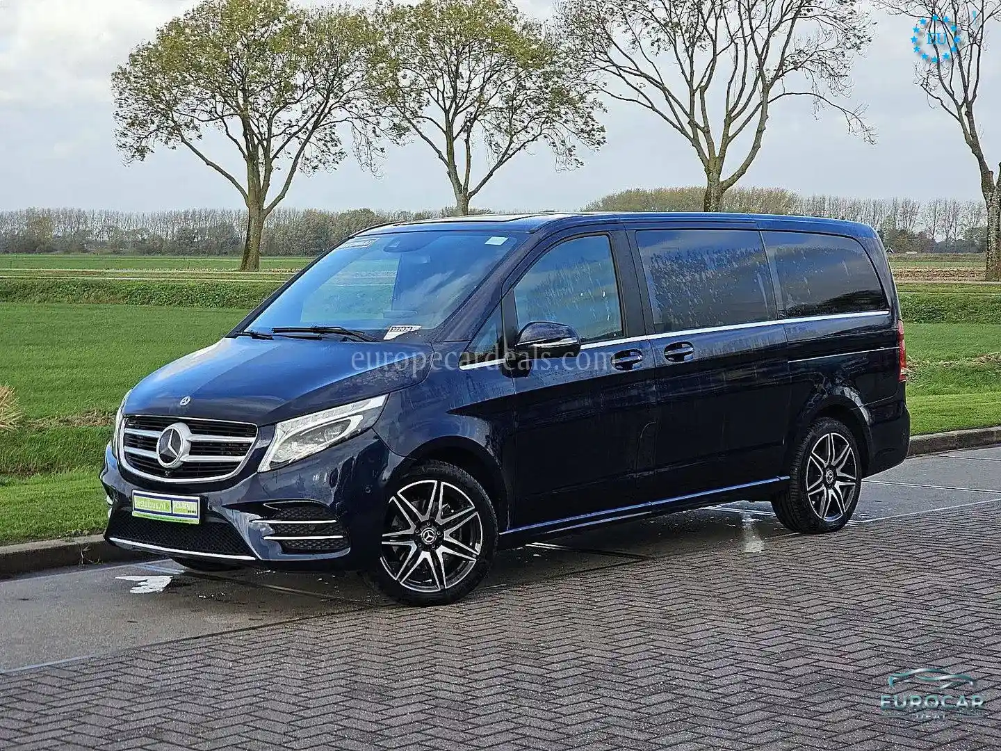 Mercedes-Benz V 250