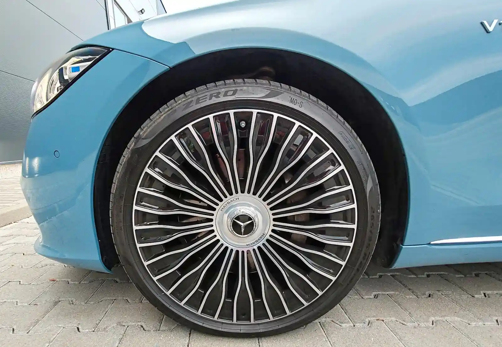 Mercedes-Benz S 680