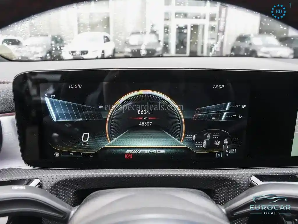 Mercedes-Benz CLA 35 AMG Shooting Brake