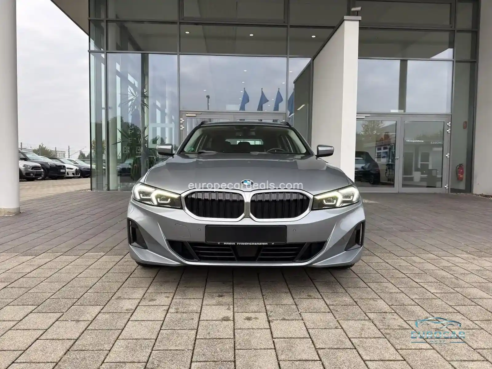 BMW 320
