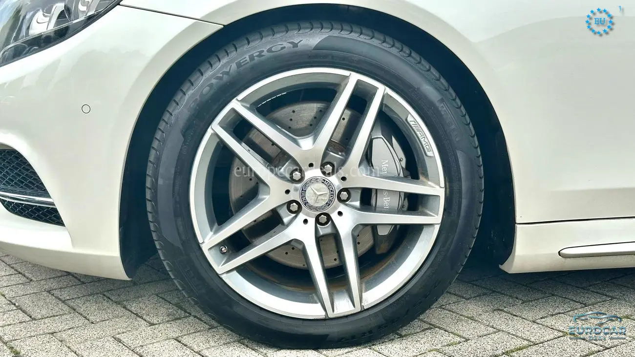 Mercedes-Benz S 400