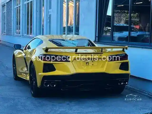 Corvette C8
