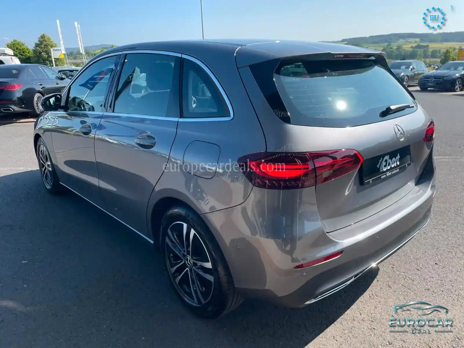 Mercedes-Benz B 200