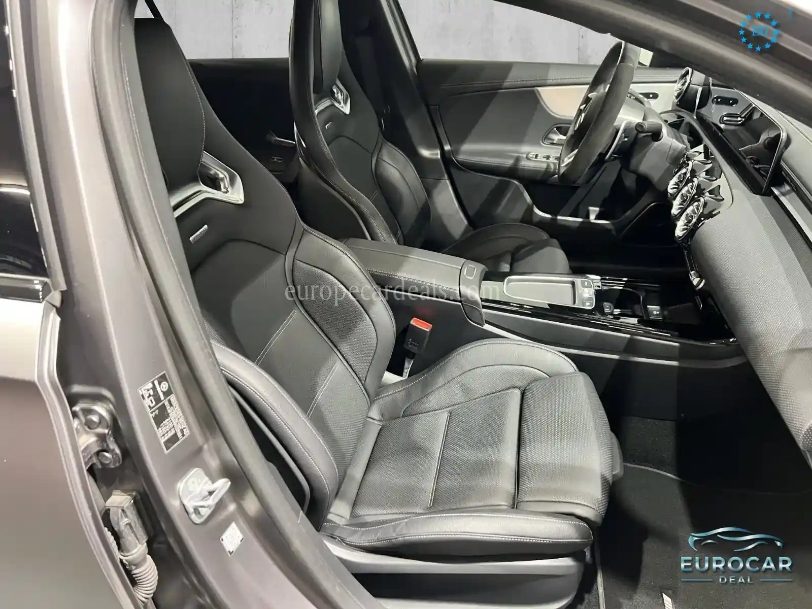 Mercedes-Benz A 45 AMG