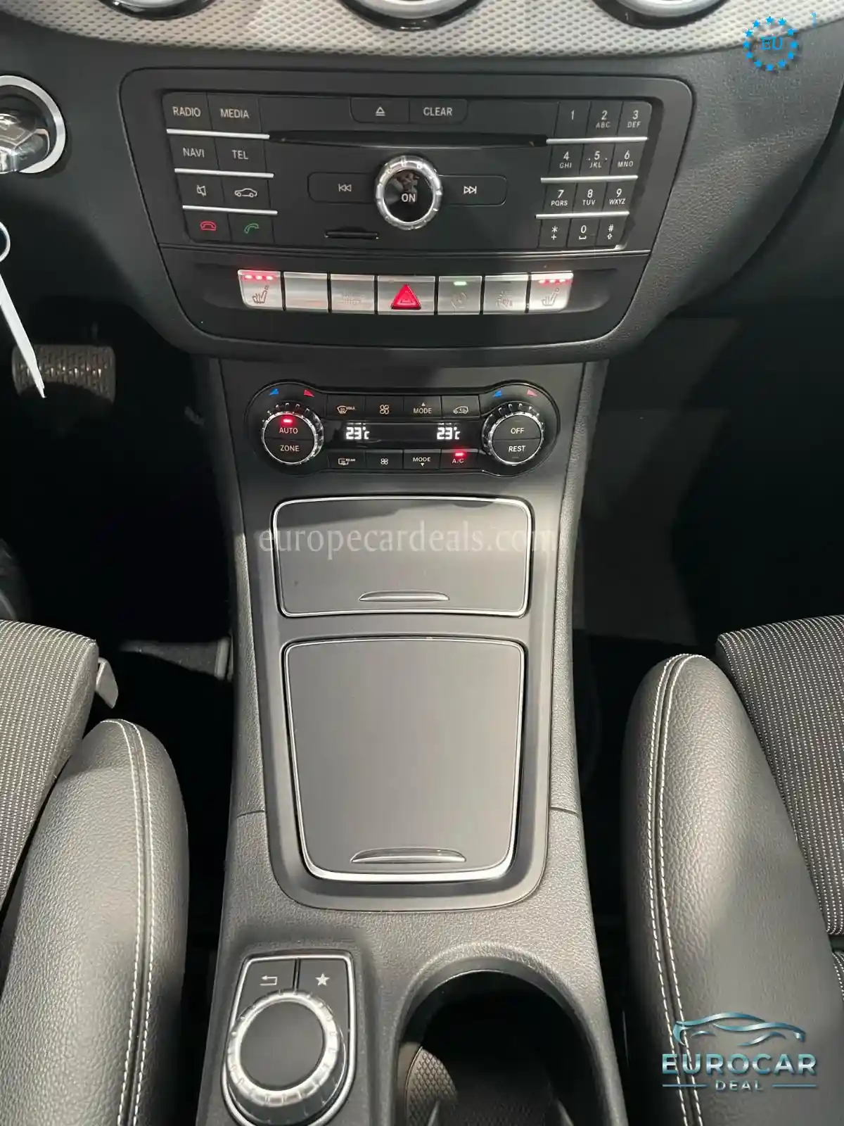 Mercedes-Benz B 220