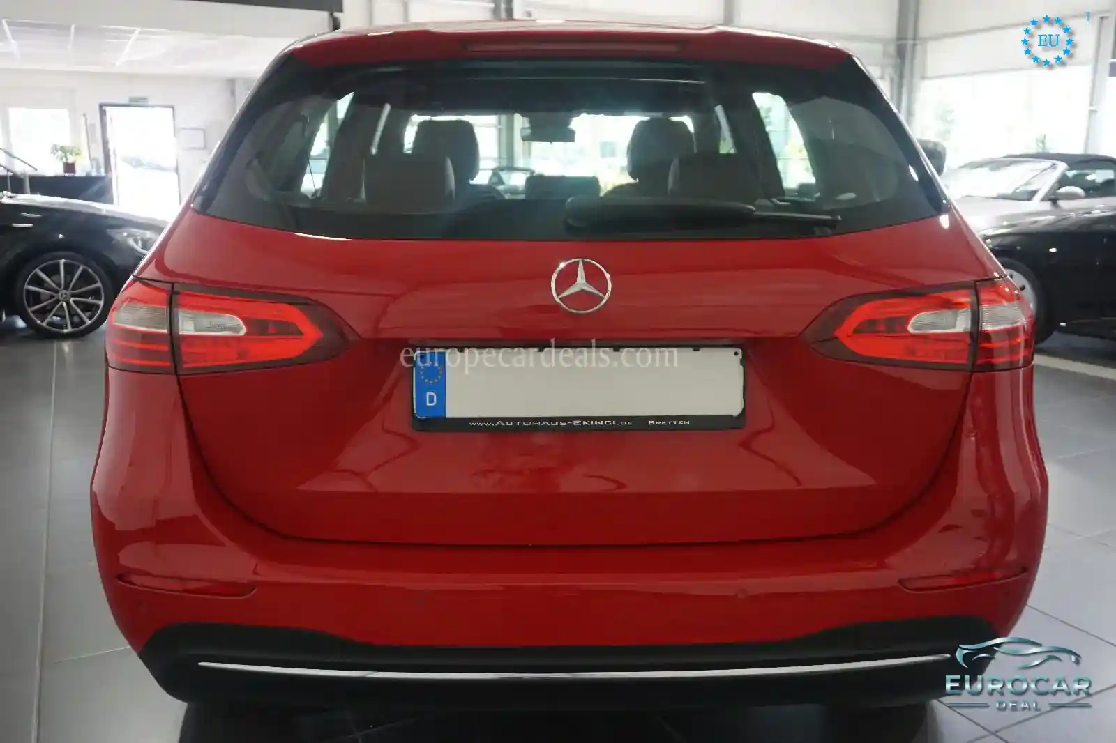 Mercedes-Benz B 180