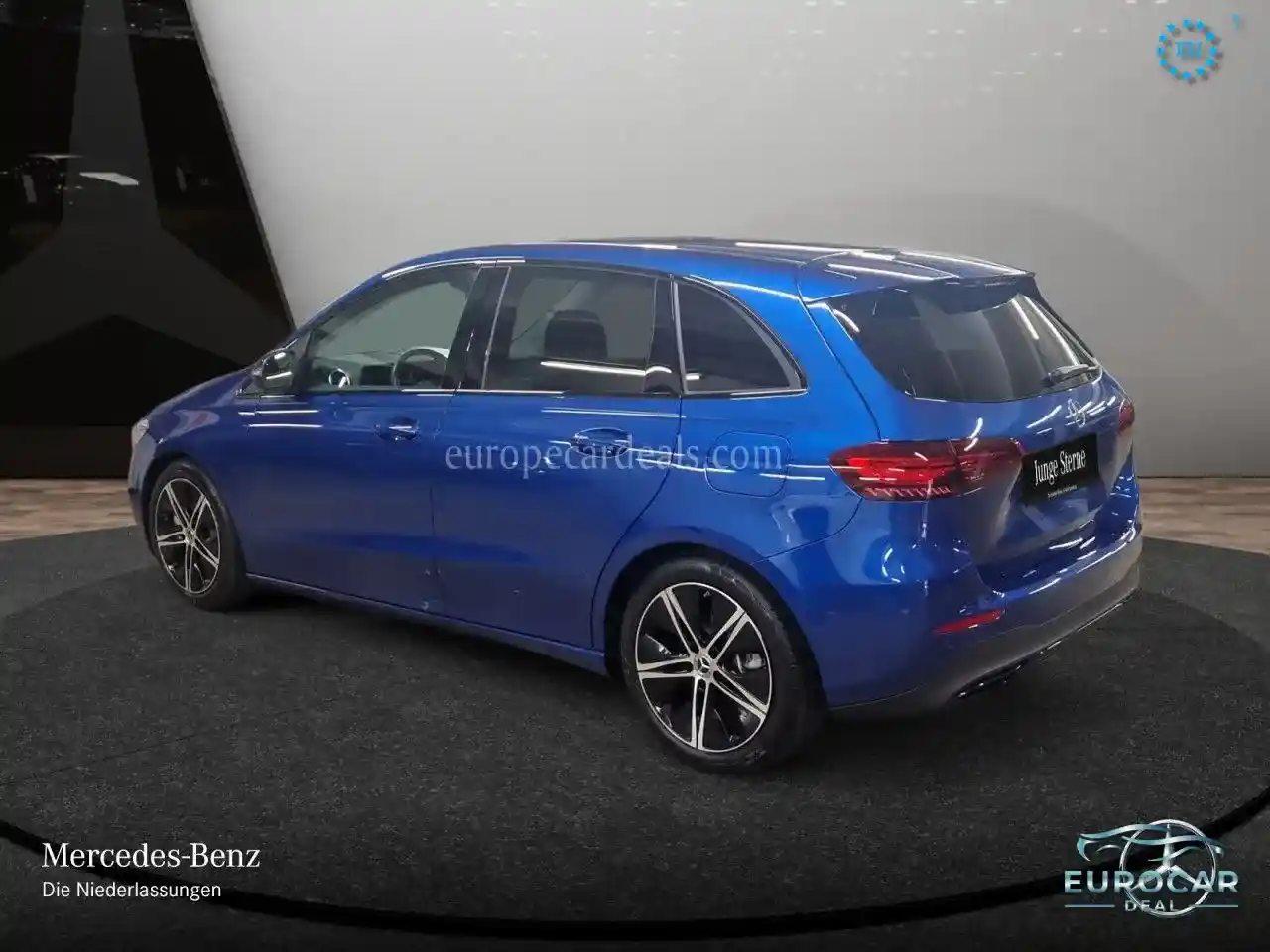 Mercedes-Benz B 220