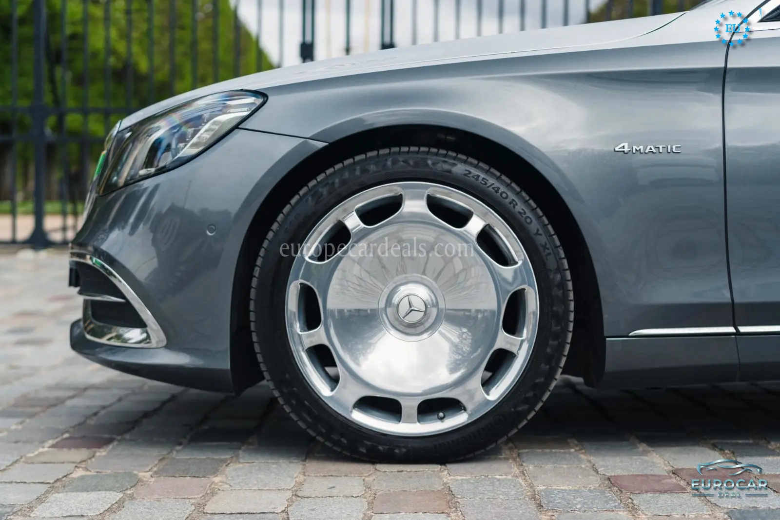 Mercedes-Benz S 560