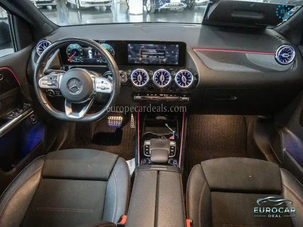 Mercedes-Benz B 200