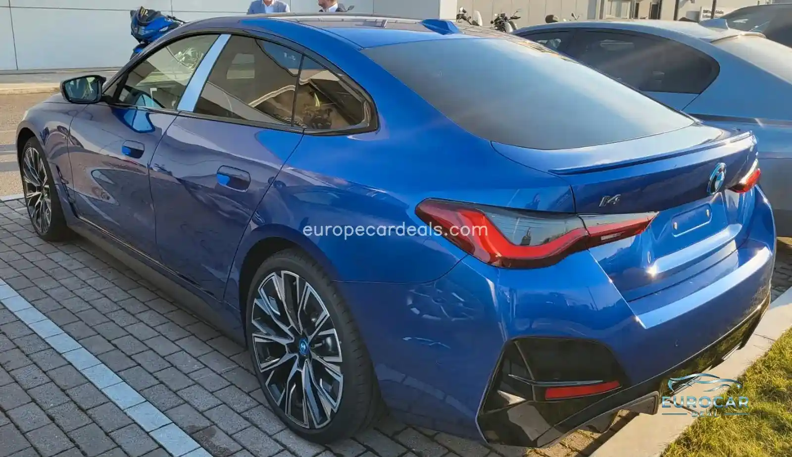 BMW i4