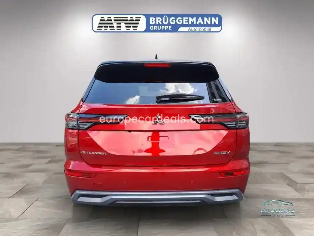Mitsubishi Plug-in Hybrid Outlander