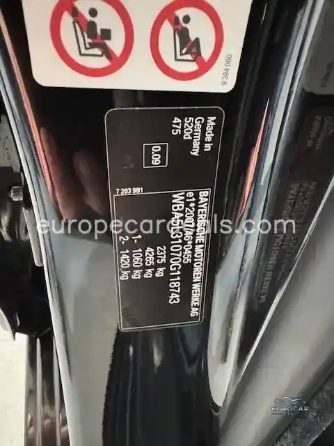BMW 520