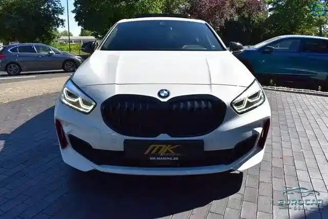 BMW 128