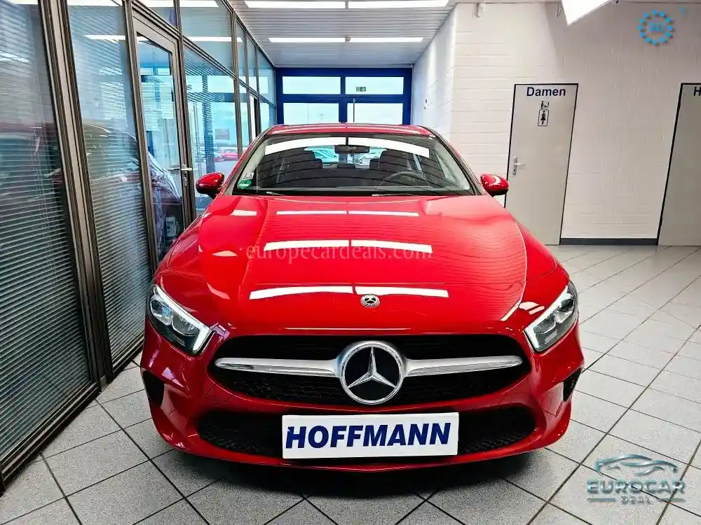 Mercedes-Benz A 180
