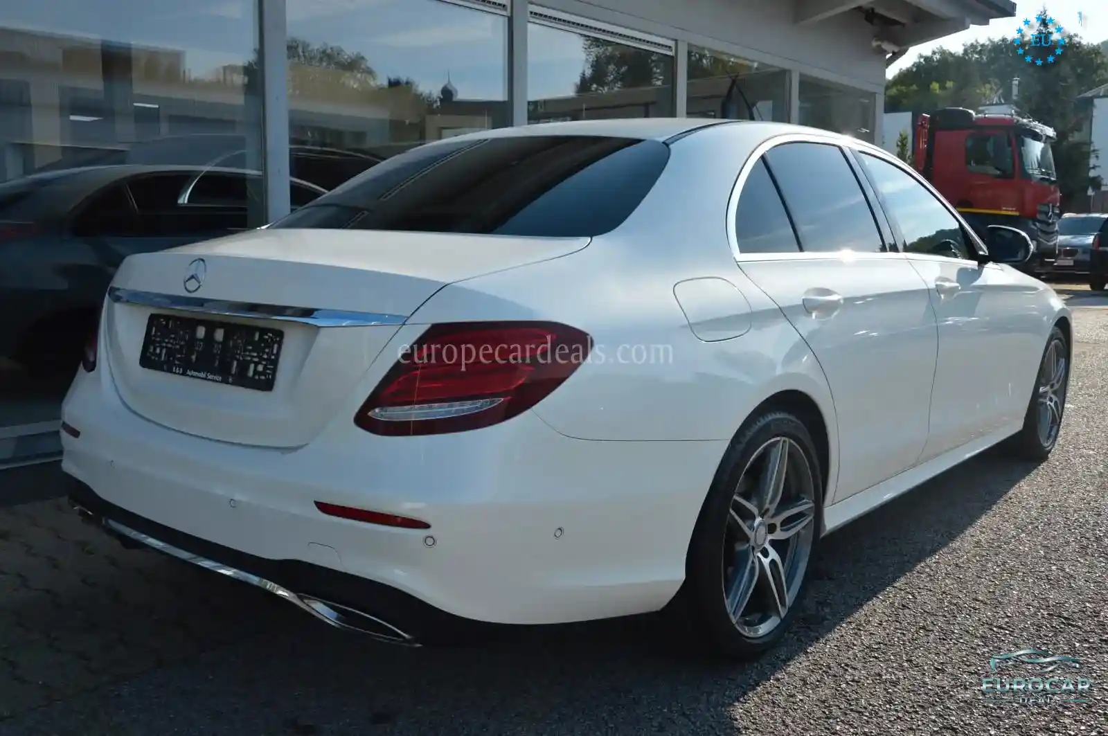 Mercedes-Benz E 200
