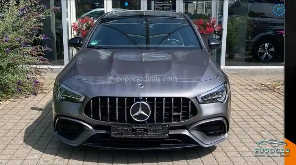 Mercedes-Benz CLA 45 AMG Shooting Brake