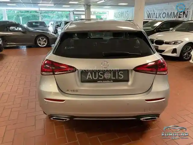 Mercedes-Benz A 180