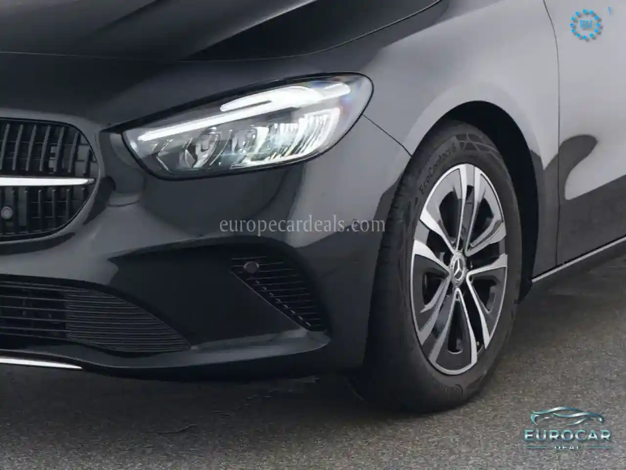 Mercedes-Benz B 180