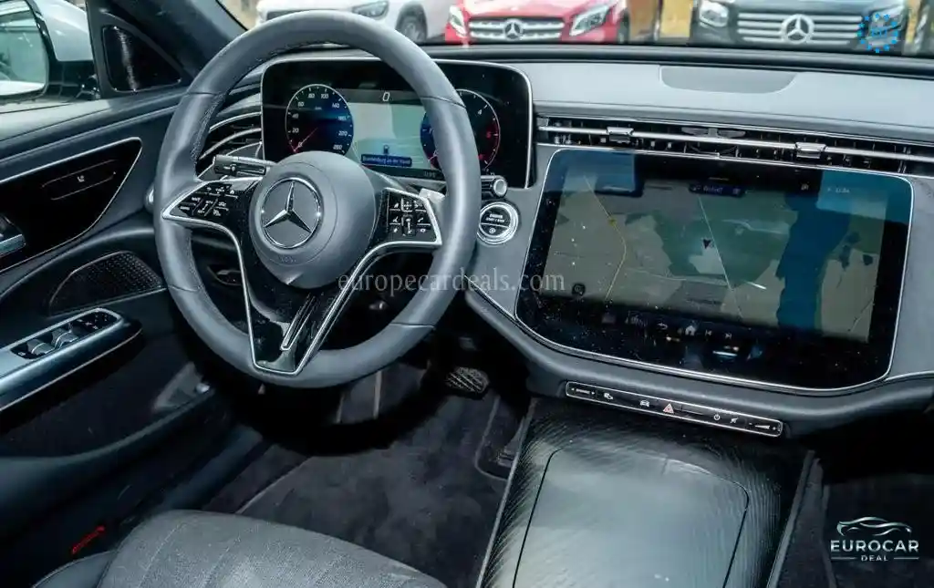 Mercedes-Benz E 220