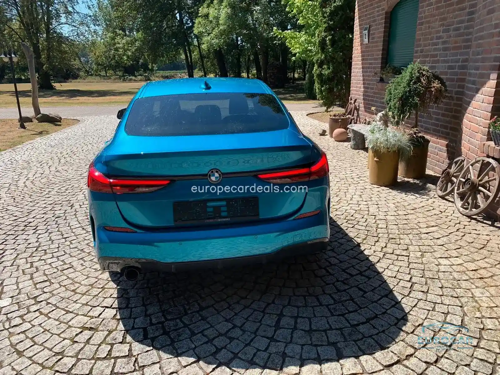 BMW 218
