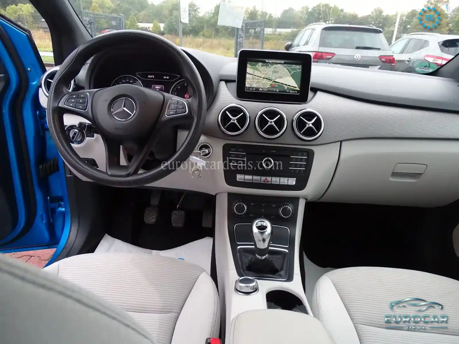 Mercedes-Benz B 200