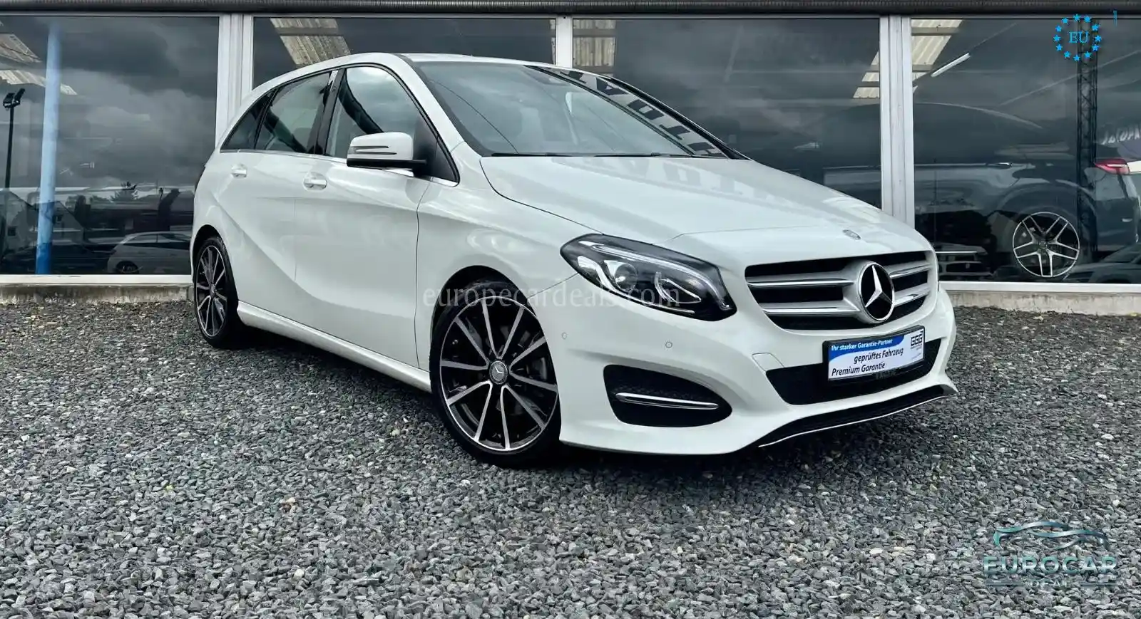 Mercedes-Benz B 180