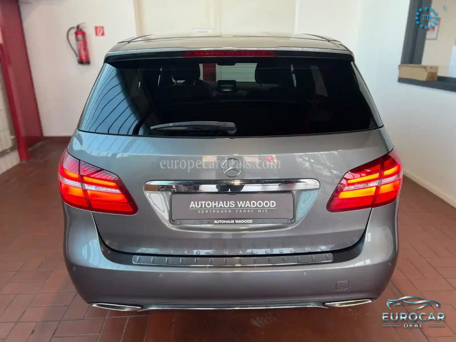 Mercedes-Benz B 200