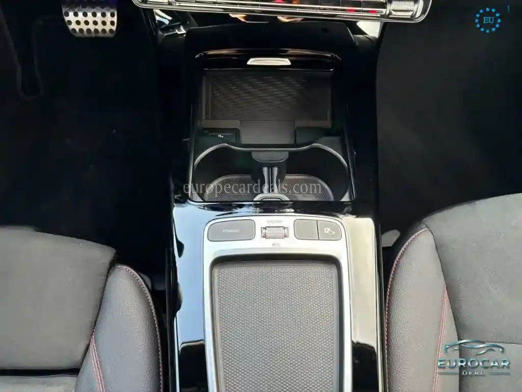 Mercedes-Benz A 220