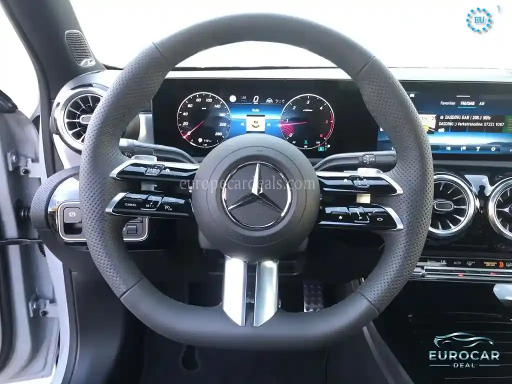 Mercedes-Benz A 220