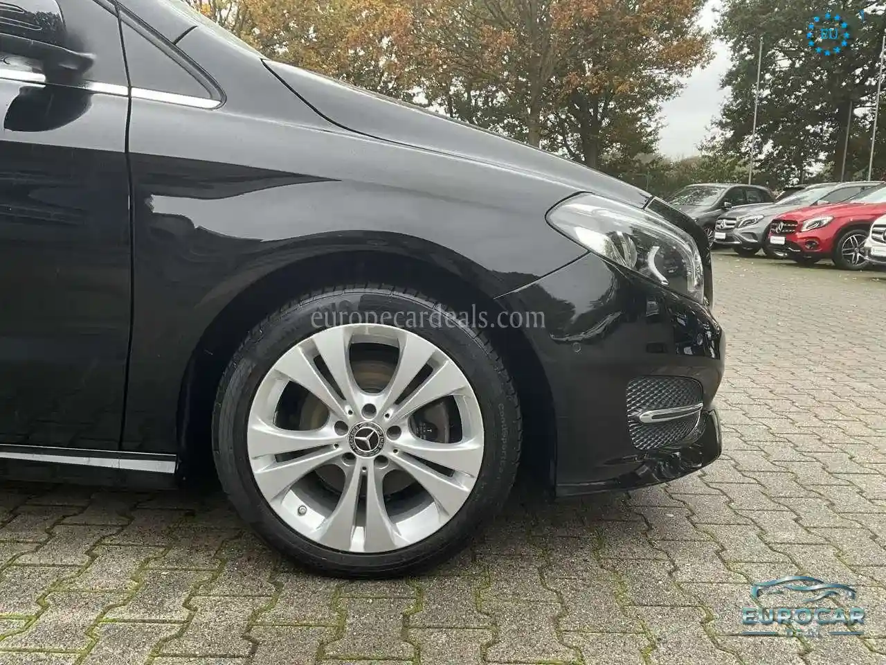 Mercedes-Benz B 200
