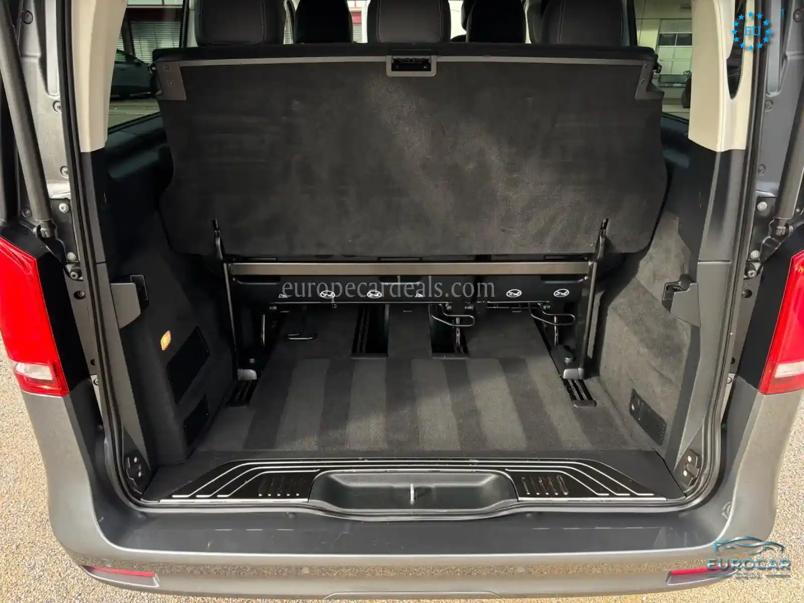 Mercedes-Benz V 250