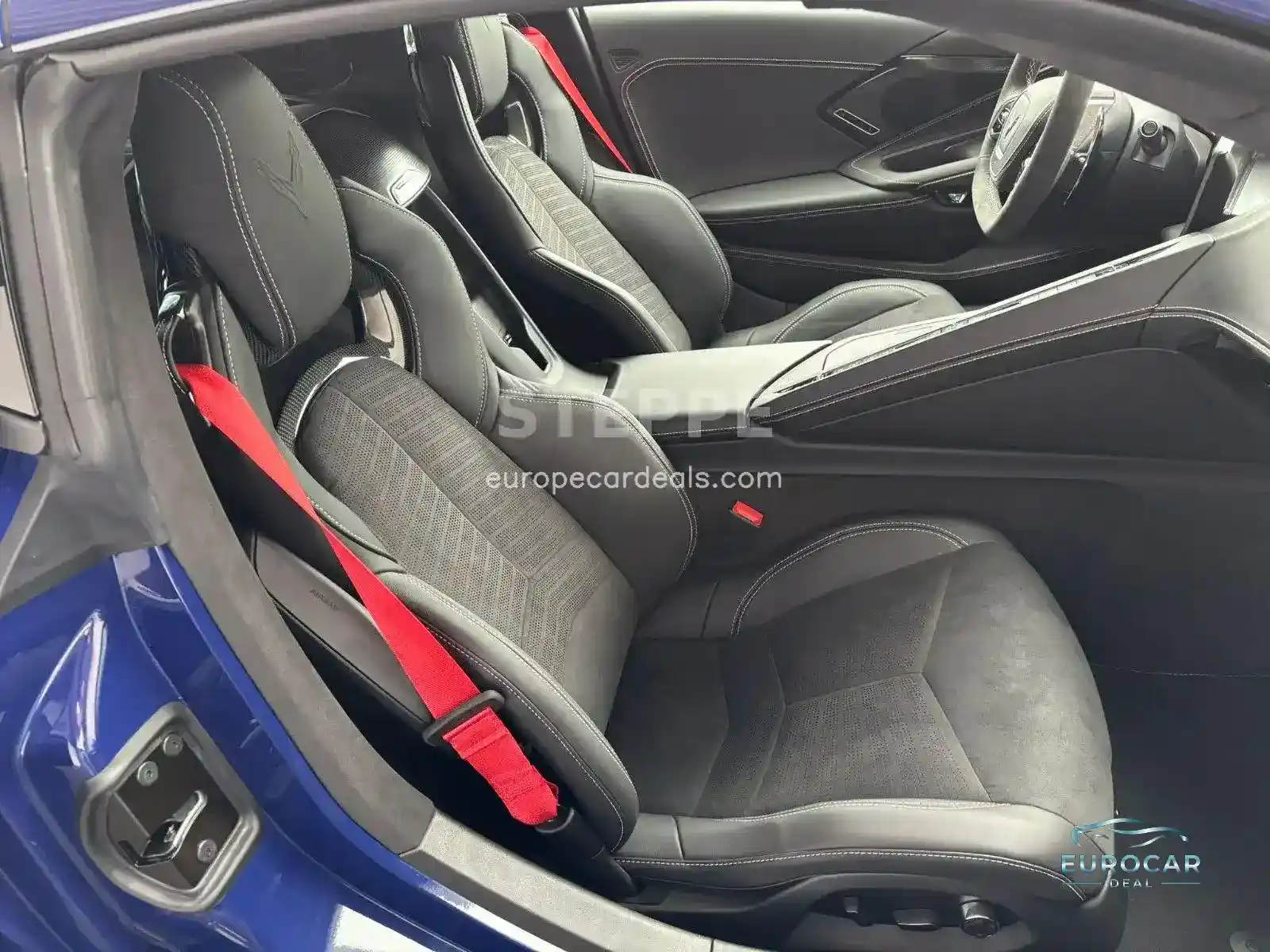 Corvette C8