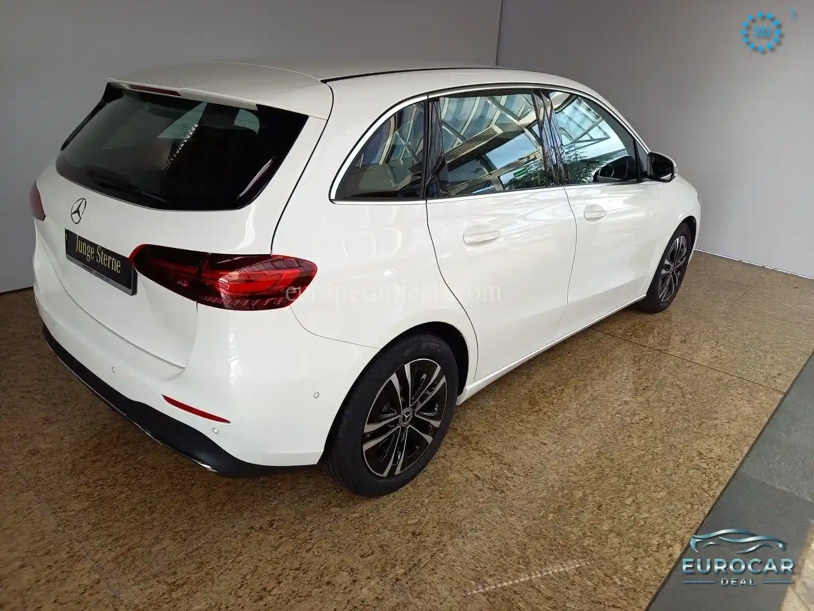 Mercedes-Benz B 220