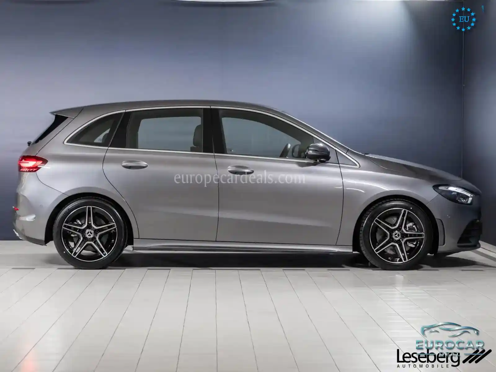 Mercedes-Benz B 220