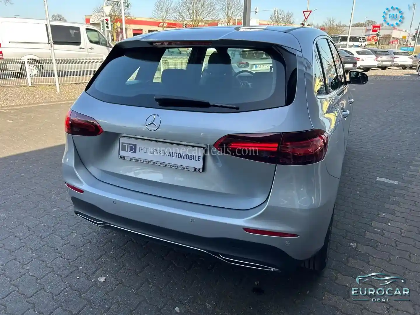 Mercedes-Benz B 200