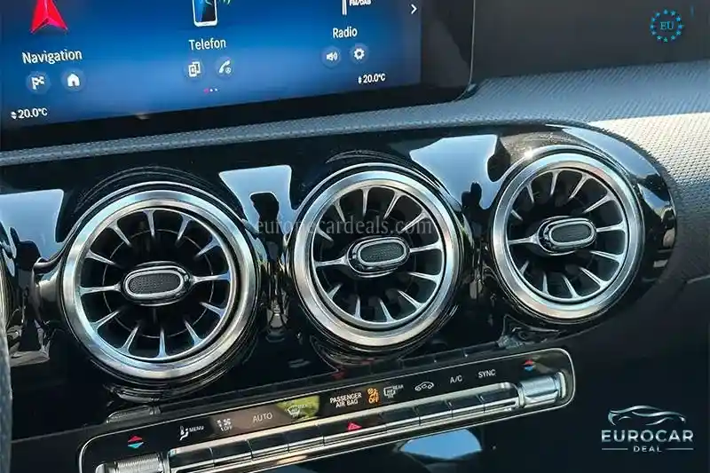 Mercedes-Benz A 200