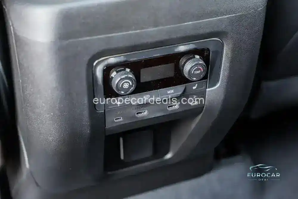 Chevrolet Suburban