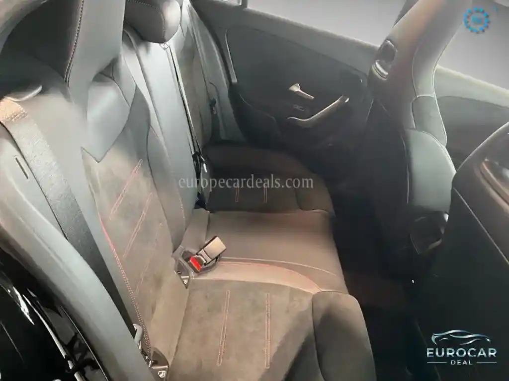 Mercedes-Benz A 220