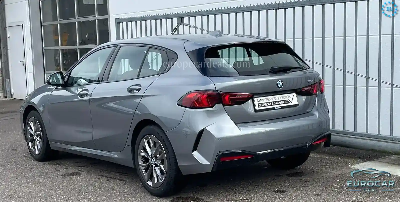 BMW 120