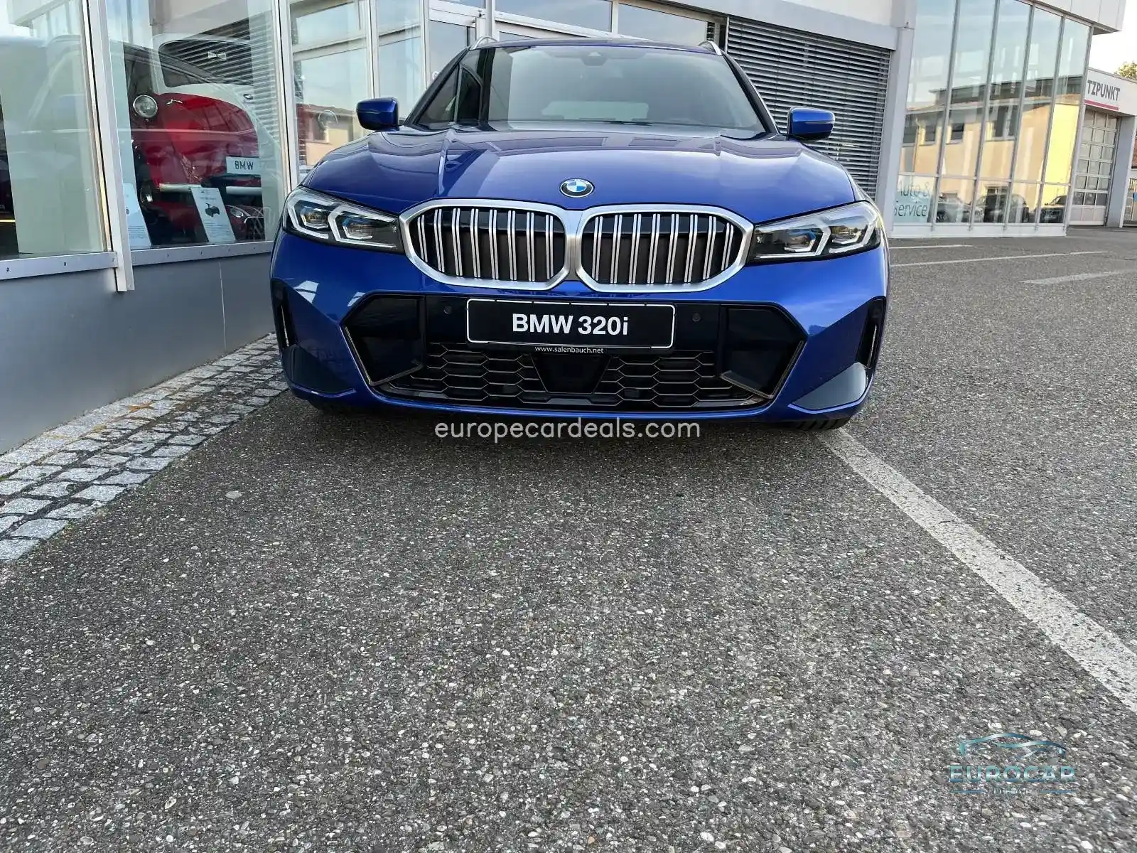 BMW 320