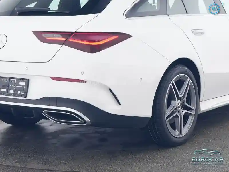 Mercedes-Benz CLA 180 Shooting Brake