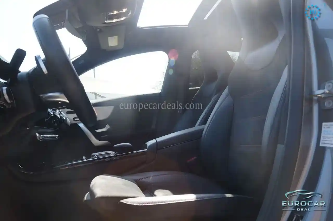 Mercedes-Benz CLA 220 Shooting Brake