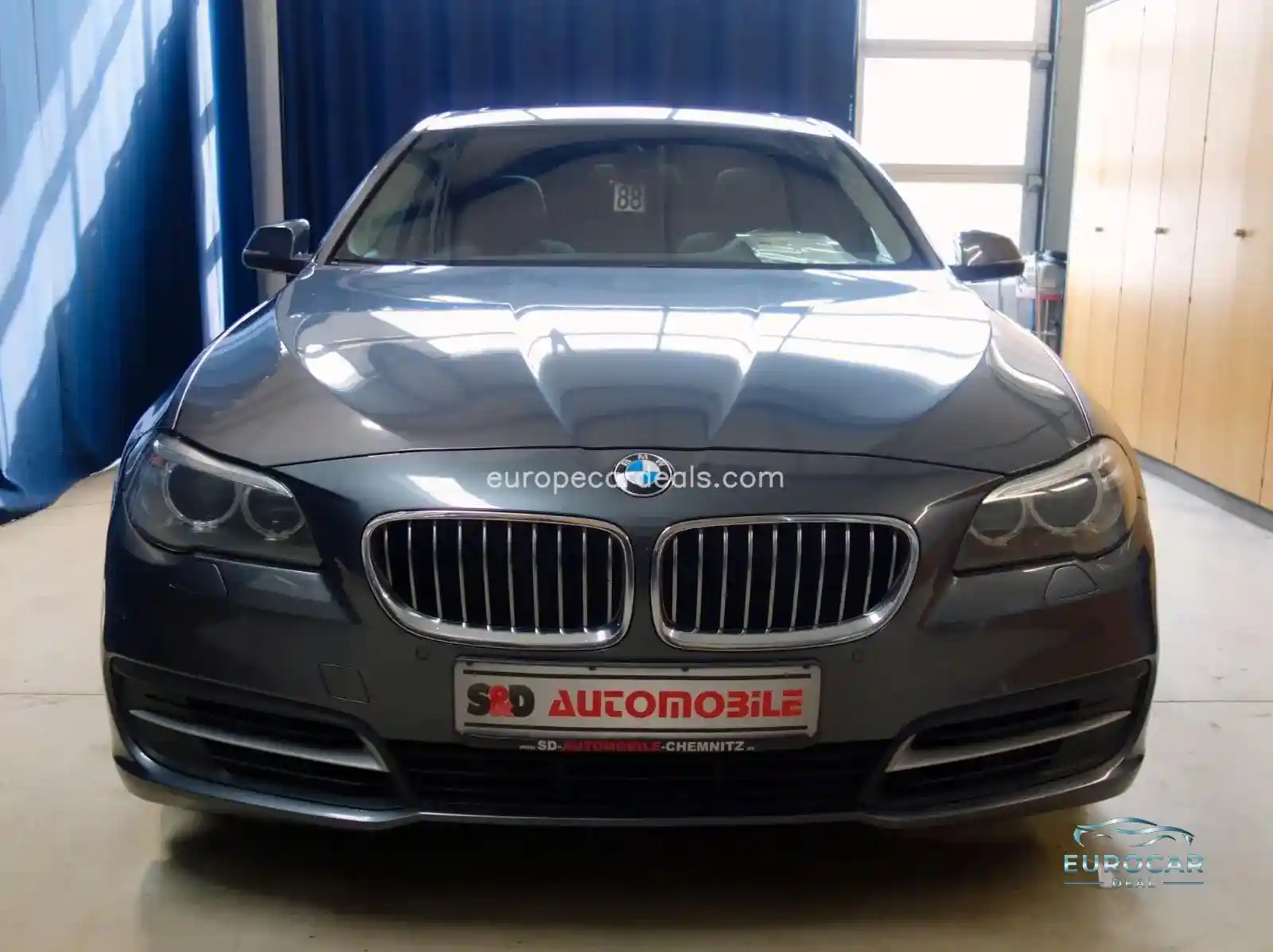 BMW 525