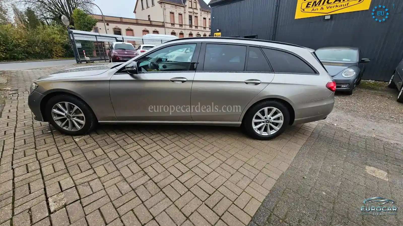 Mercedes-Benz E 220