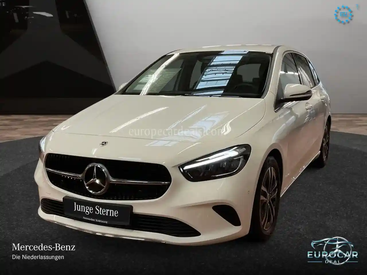 Mercedes-Benz B 180