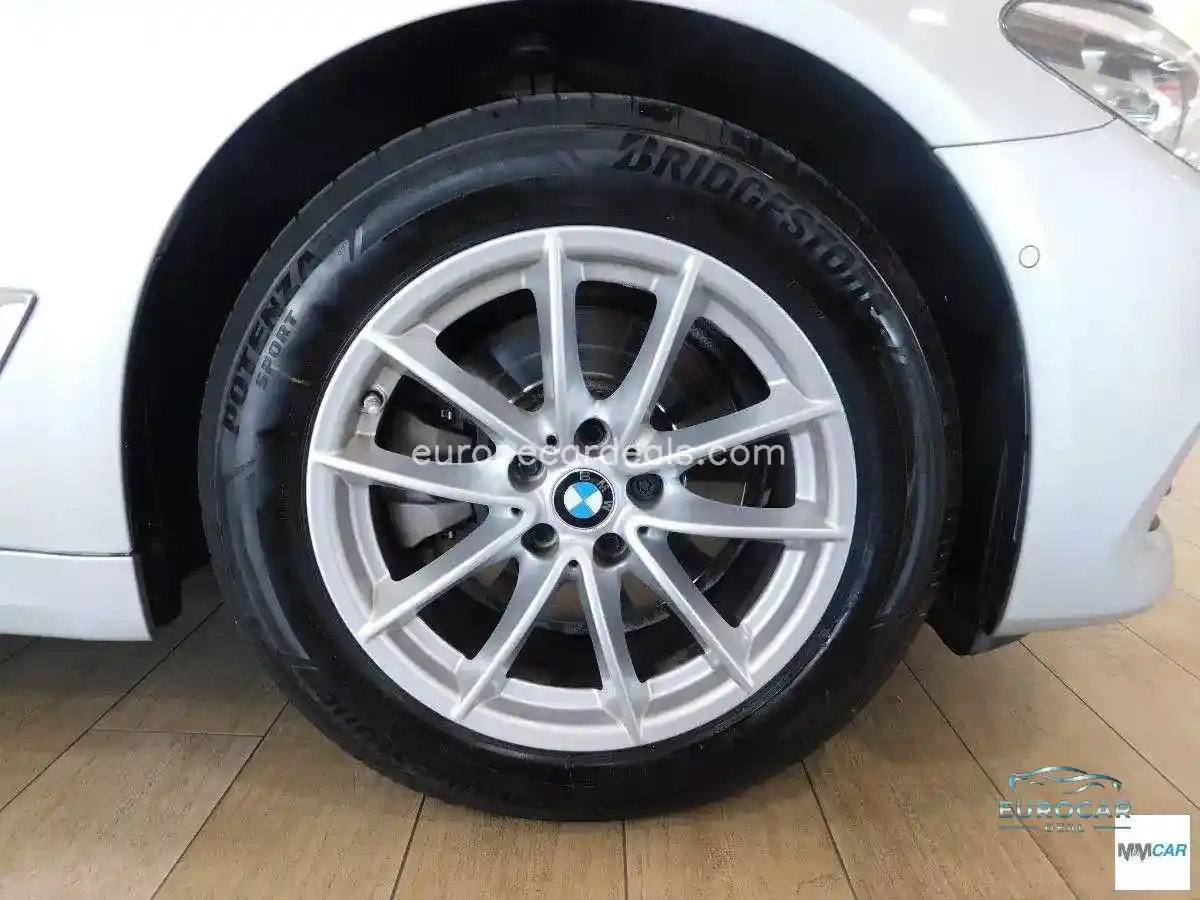 BMW 520